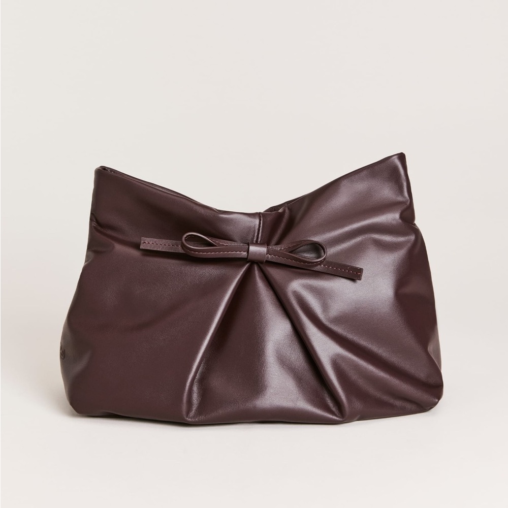 NWT Reformation Vittoria Clutch in Bordeaux Leather